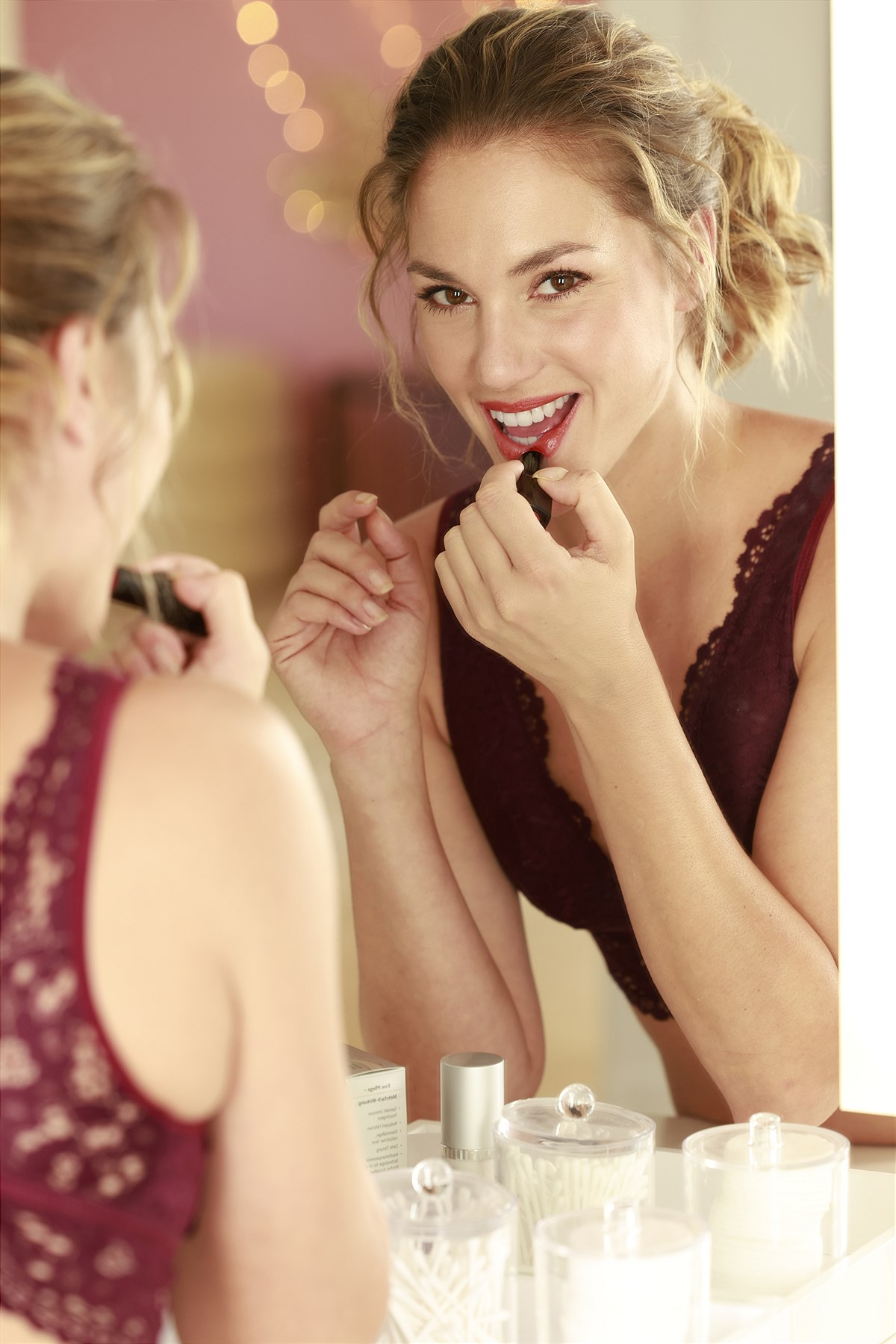 Hyaluron Lip Perfection Lippenstift Red von medipharma cosmetics 