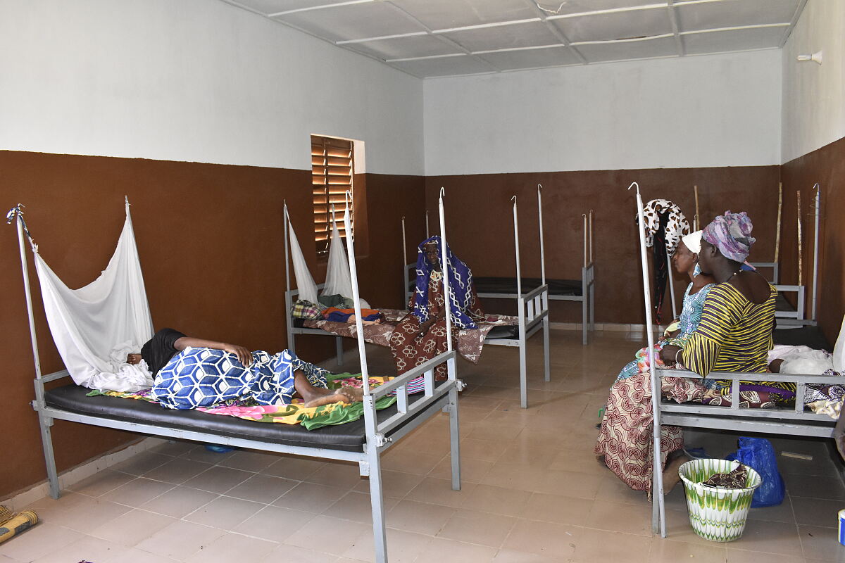 Ruheraum in der Entbindungsstation in Siribala