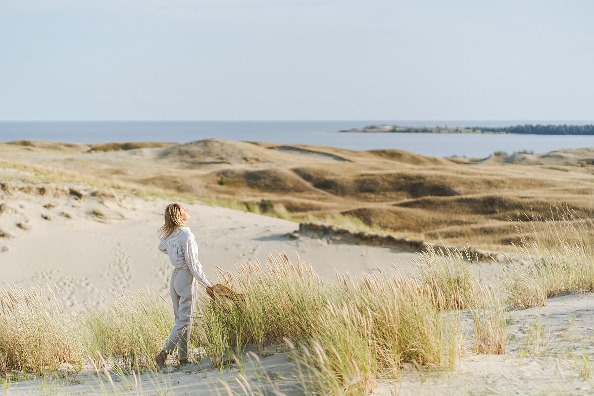 Die Kurische Nehrung ist ein UNESCO-Welterbe, das für seine einzigartige Natur und jahrhundertelangen deutschen Kultureinfluss bekannt ist