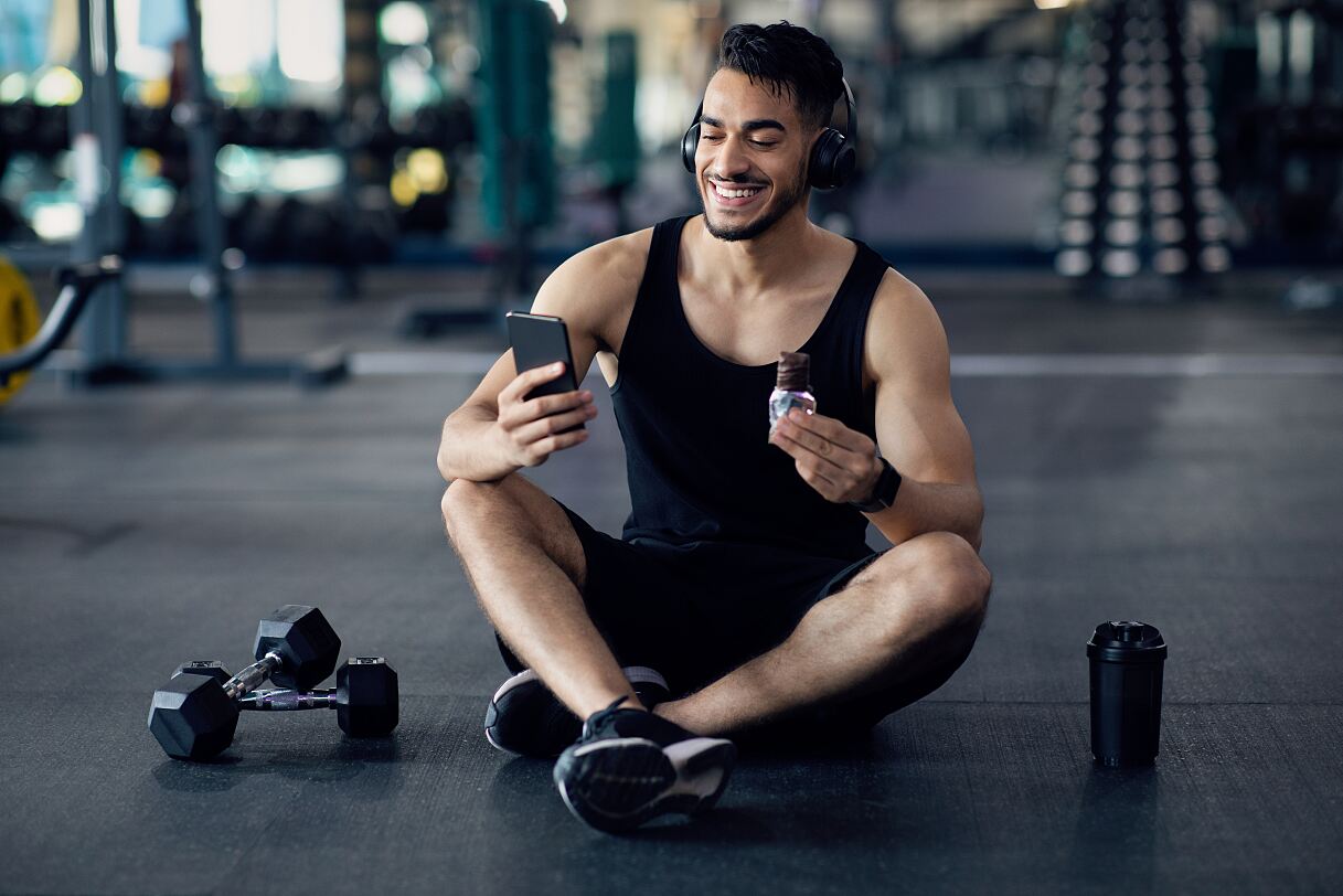 Der Clear_Proteinshake auf Basis von Erbsenprotein unterstützt die Flüssigkeitszufuhr und die Leistungsfähigkeit 