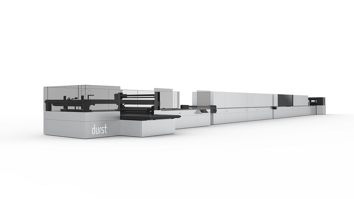 Die Maschine der Firma Koenig & Bauer Durst ermöglicht präzise Druckergebnisse auf allen Wellpappenqualitäten